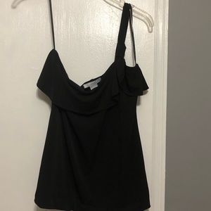 Single shoulder top